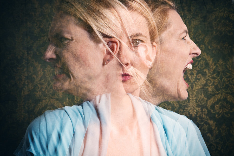 Mood Swings in (Peri)menopause: Causes and natural support